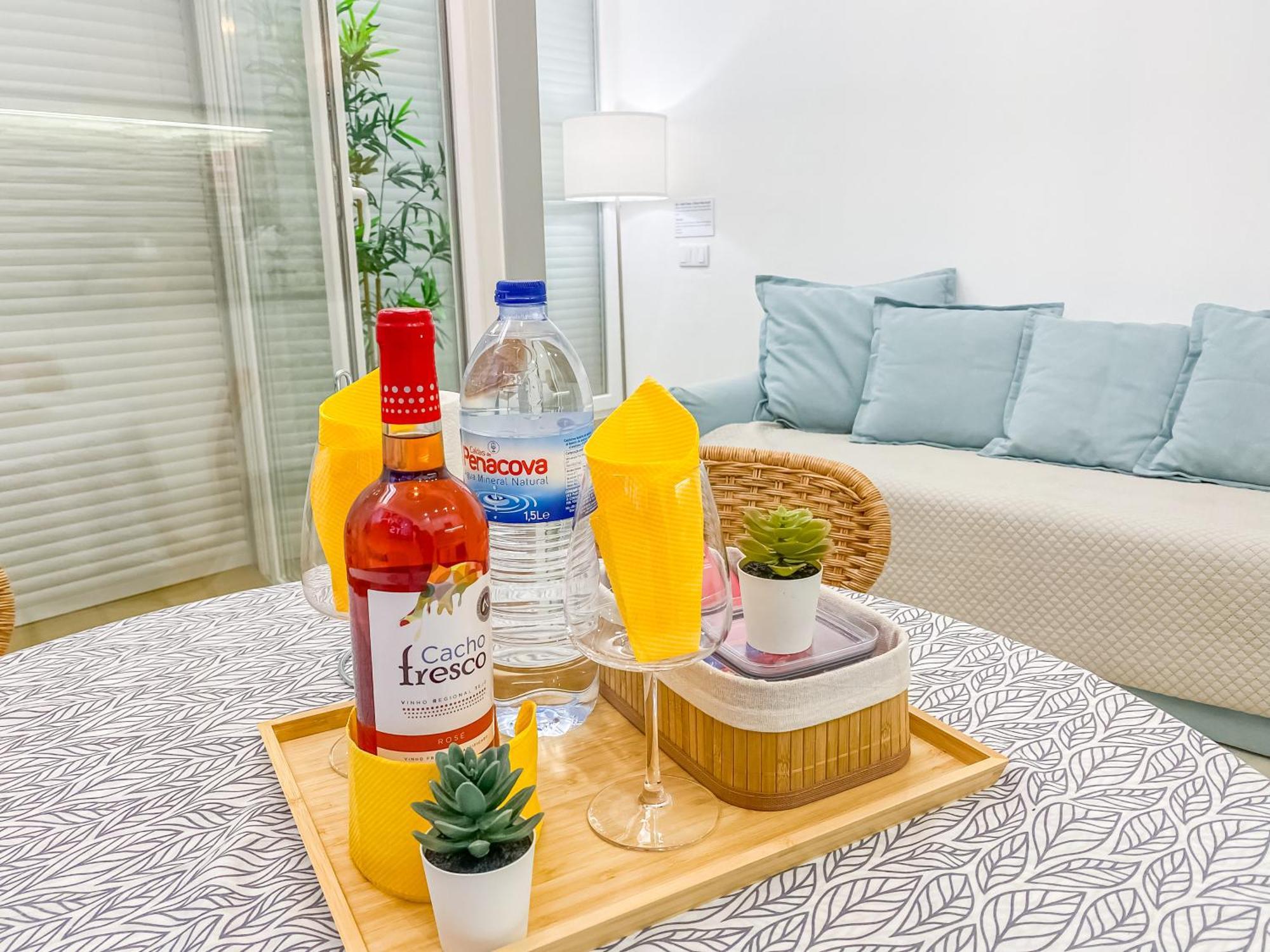 פורטימאו Luxury 2 Min Beach With Balcony, Ocean View, Wifi, Ac, Smarttv מראה חיצוני תמונה