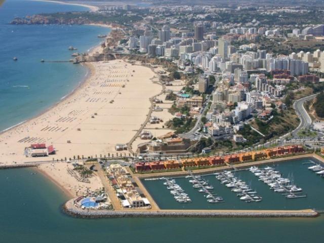 פורטימאו Luxury 2 Min Beach With Balcony, Ocean View, Wifi, Ac, Smarttv מראה חיצוני תמונה
