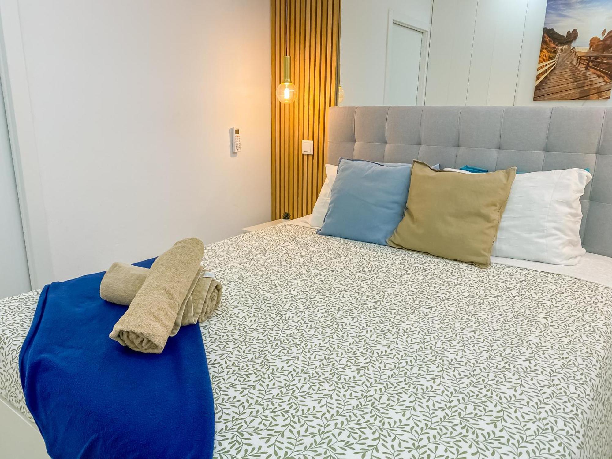 פורטימאו Luxury 2 Min Beach With Balcony, Ocean View, Wifi, Ac, Smarttv מראה חיצוני תמונה