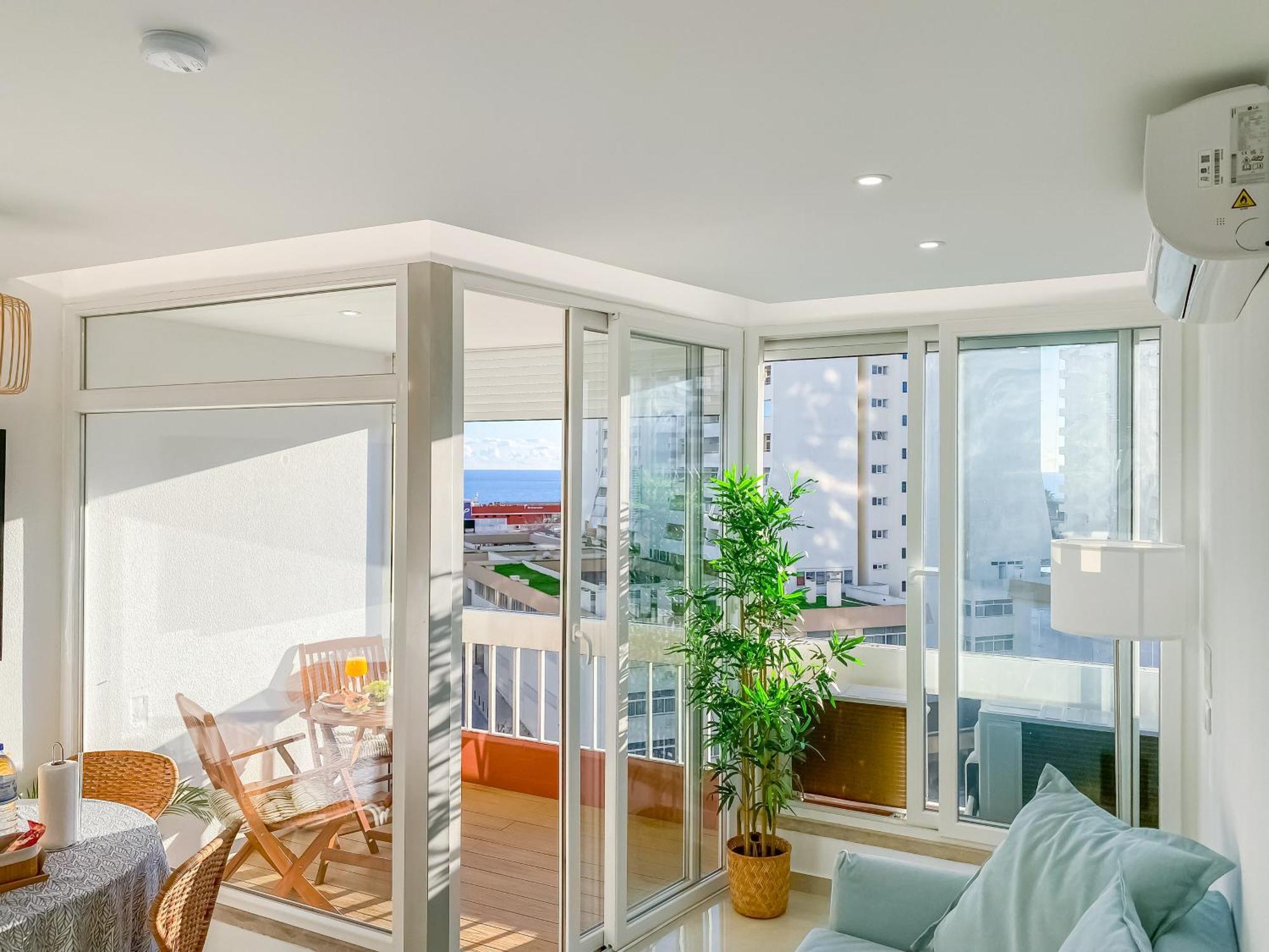פורטימאו Luxury 2 Min Beach With Balcony, Ocean View, Wifi, Ac, Smarttv מראה חיצוני תמונה