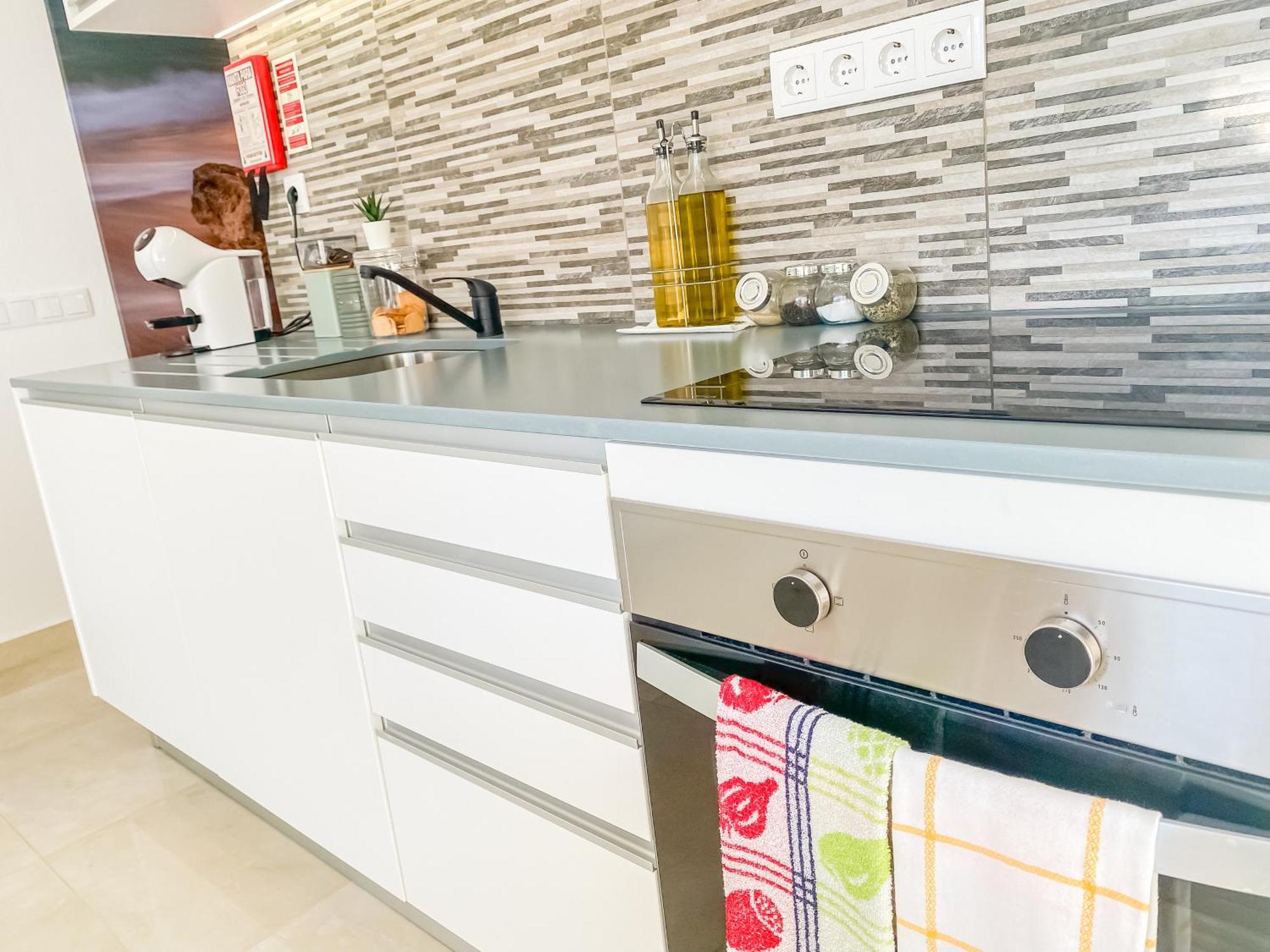 פורטימאו Luxury 2 Min Beach With Balcony, Ocean View, Wifi, Ac, Smarttv מראה חיצוני תמונה