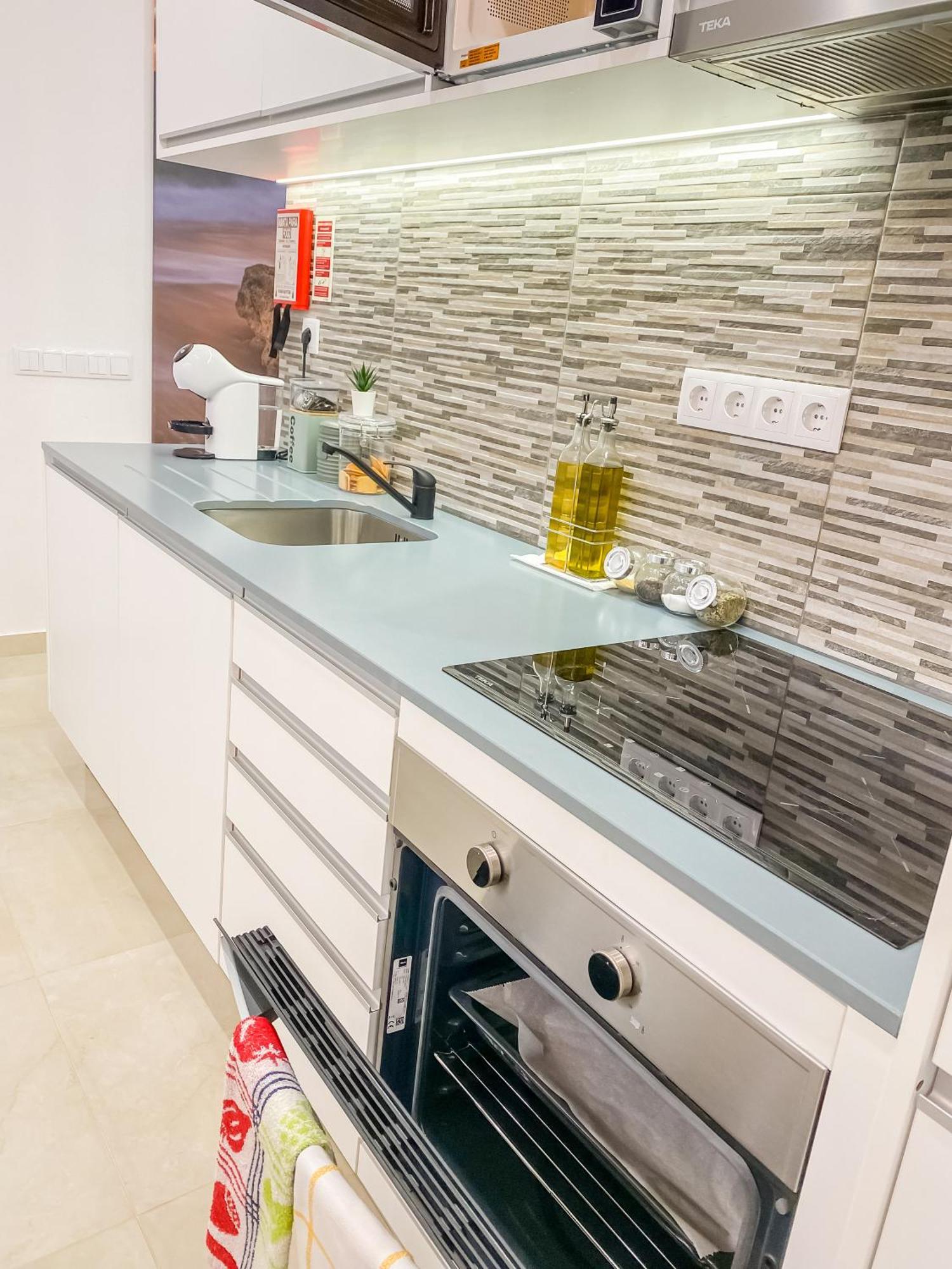 פורטימאו Luxury 2 Min Beach With Balcony, Ocean View, Wifi, Ac, Smarttv מראה חיצוני תמונה